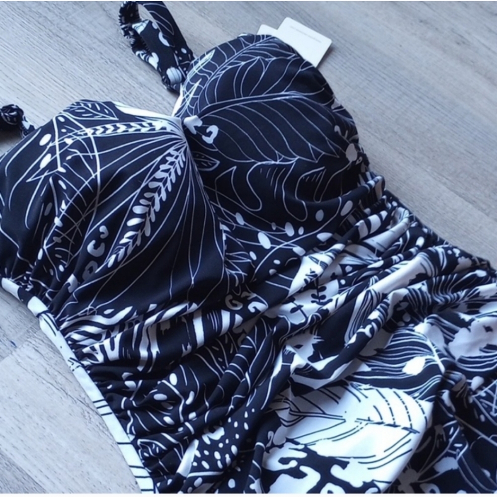 Gottex black and white tropical one piece swimsuit - Picture 5 of 13